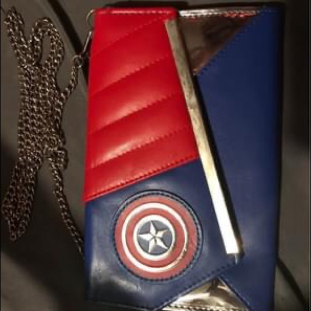 shoulder bag